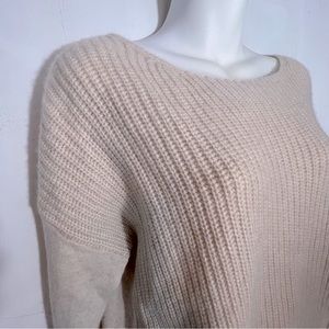 C by Bloomingdale’s beige neutral cashmere long sleeve sweater size Large womens